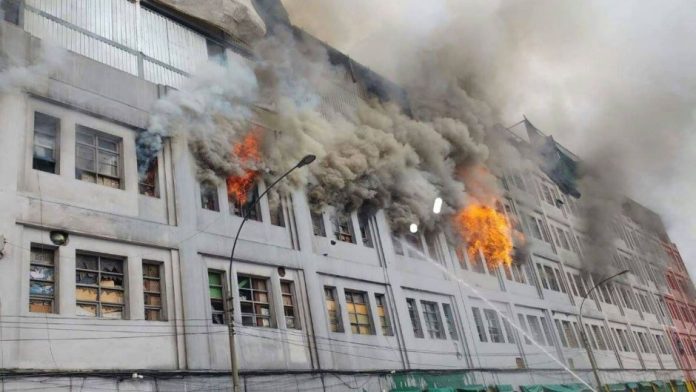 incendio-peru-malvinas-andina4