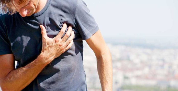 980_menshealth_espanol_relacion_estres_problemas_cardiacos.jpg.imgw.1280.1280