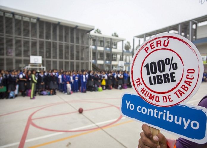 DIA MUNDIAL SIN TABACO BUS ANTI TABACO EN COLEGIO INDACOCHEA