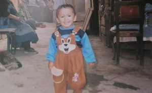 David, antes de vivir el calvario de enfermar y contraer el VIH en el hospital del Niño