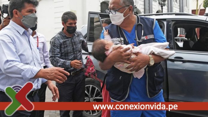 Acusan a ministro de Salud de cometer negligencia en traslado de menor