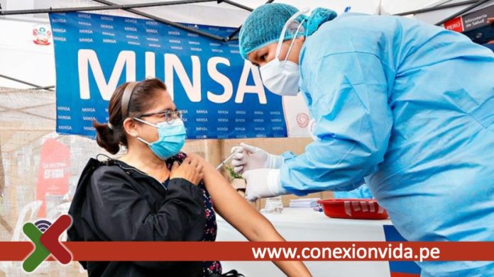 Covid-19 personas mayores de 40 años ya pueden ser vacunados con la cuarta dosis