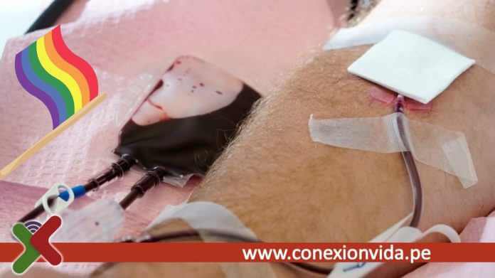 Buscan reducir restricciones para la donación de sangre de hombres gay Imagen: La Voz de América